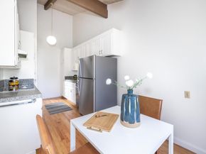 166 Sand Hill Circle, Menlo Park CA 94025