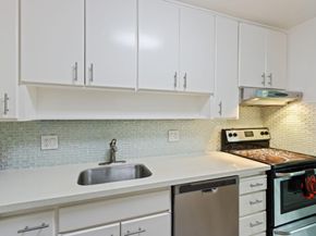 833 N Humboldt Street 201, San Mateo CA 94401