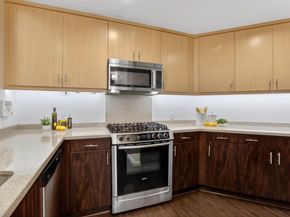 10745 N De Anza Boulevard 215, Cupertino CA 95014