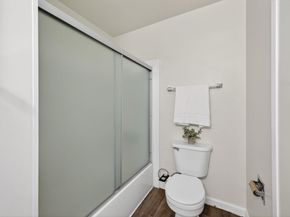 20022 Northcrest Square, Cupertino CA 95014