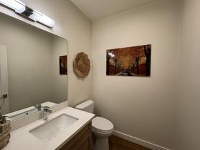 16 Hillview Avenue, Redwood City CA 94062