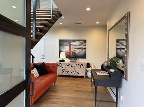 16 Hillview Avenue, Redwood City CA 94062