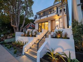 322 Capitola Avenue, Capitola CA 95010