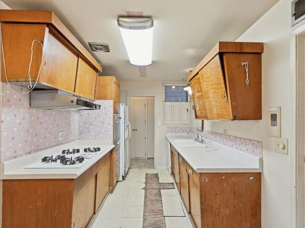 31047 Brae Burn Avenue, Hayward CA 94544