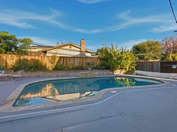 1702 Mount Rushmore Drive, San Jose CA 95127