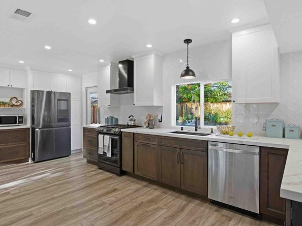 1702 Mount Rushmore Drive, San Jose CA 95127