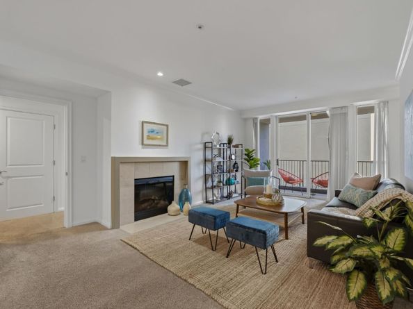 46 W Julian Street 308, San Jose CA 95110