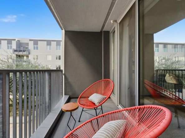 46 W Julian Street 308, San Jose CA 95110