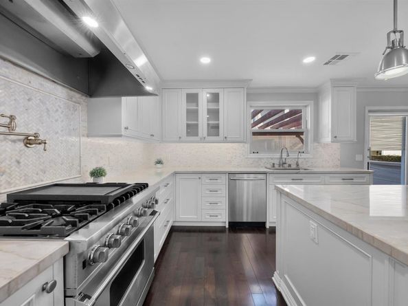 619 Beryl Street, Redondo Beach CA 90277