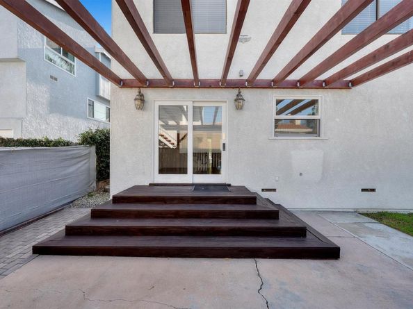 619 Beryl Street, Redondo Beach CA 90277