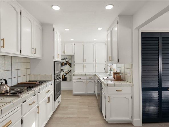 785 Sherman Oaks Drive, San Jose CA 95128