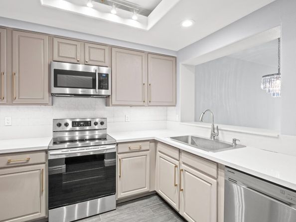 144 S 3rd Street 320, San Jose CA 95112