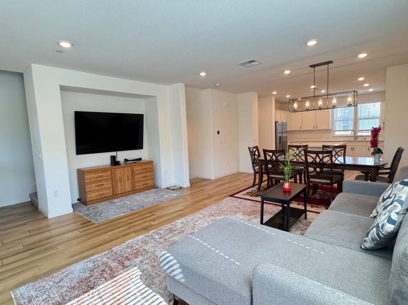 6404 Laguna Seca Lane, Gilroy CA 95020