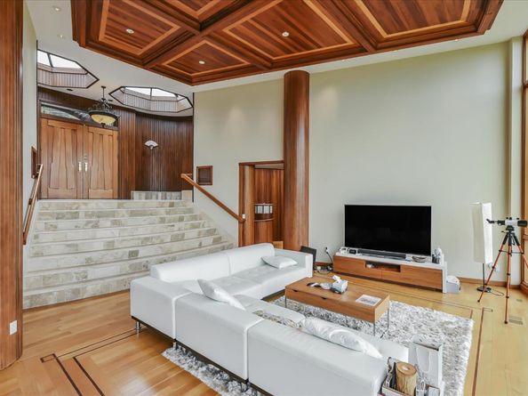 15345 Bohlman Road, Saratoga CA 95070