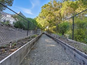 23423 Toyonita Road, Los Altos Hills CA 94024