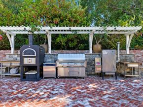 23423 Toyonita Road, Los Altos Hills CA 94024