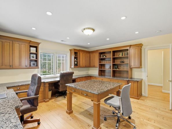 23423 Toyonita Road, Los Altos Hills CA 94024