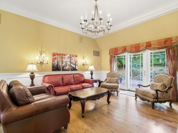 23423 Toyonita Road, Los Altos Hills CA 94024