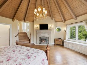 23423 Toyonita Road, Los Altos Hills CA 94024