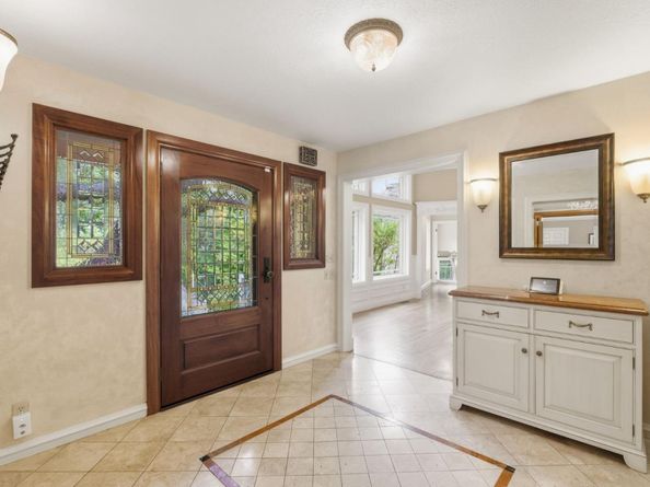 23423 Toyonita Road, Los Altos Hills CA 94024