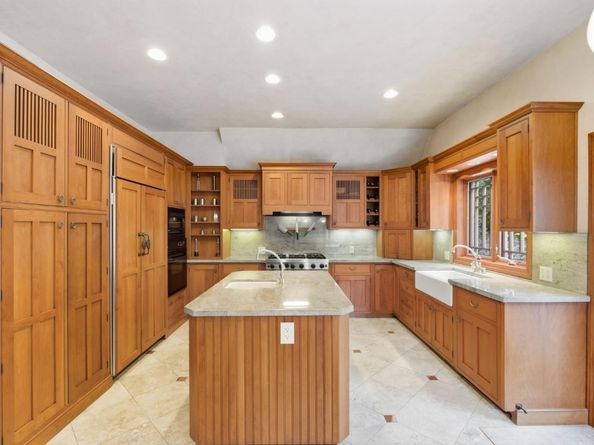 23423 Toyonita Road, Los Altos Hills CA 94024