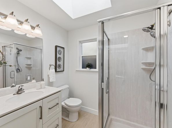 1023 Mercedes Avenue, Los Altos CA 94022