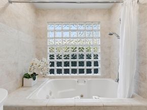 1023 Mercedes Avenue, Los Altos CA 94022