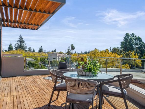 4115 El Camino Real 333, Palo Alto CA 94306