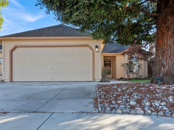 2320 Amber Avenue, Santa Cruz CA 95062