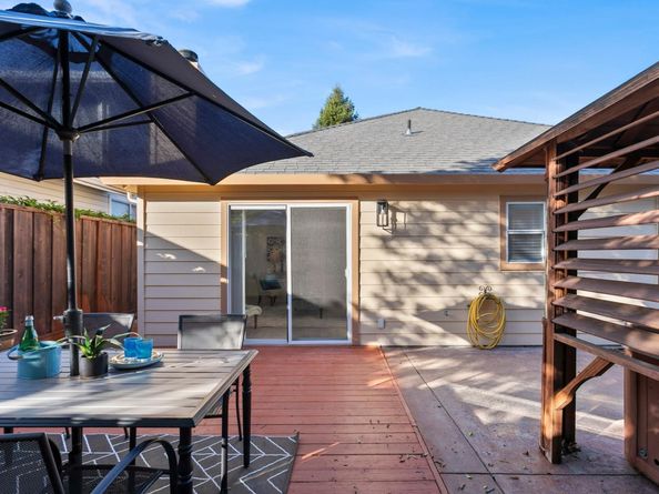 2320 Amber Avenue, Santa Cruz CA 95062