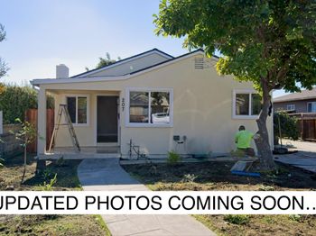207 N Claremont Avenue