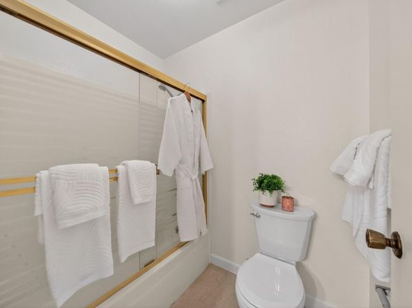 5693 Seifert Avenue, San Jose CA 95118
