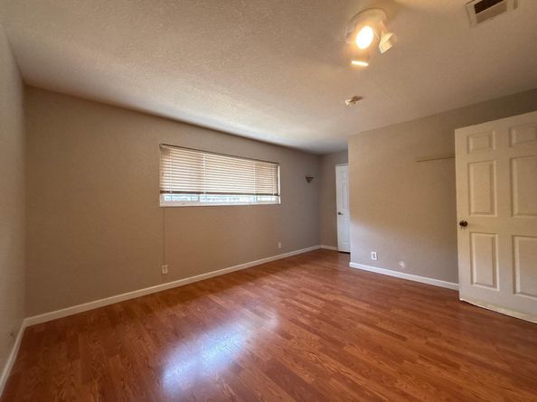 1051 Keldon Drive, San Jose CA 95121