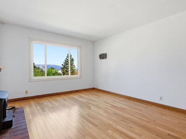 2081 Rollingwood Drive, San Bruno CA 94066