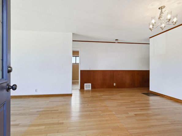 2081 Rollingwood Drive, San Bruno CA 94066