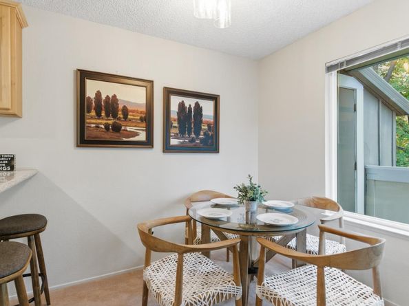 1058 Tekman Drive, San Jose CA 95122