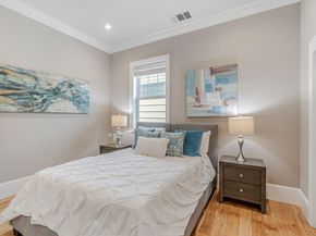 1633 15th Street, Oakland CA 94607