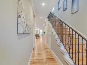 1633 15th Street, Oakland CA 94607