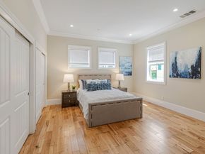 1633 15th Street, Oakland CA 94607