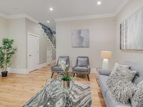1633 15th Street, Oakland CA 94607