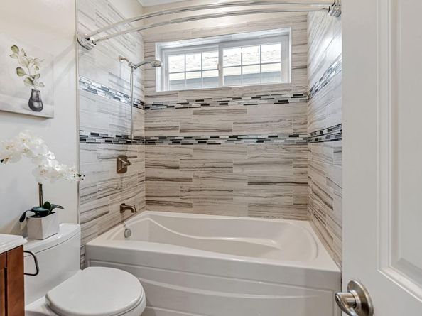 1633 15th Street, Oakland CA 94607