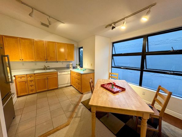 400 N 1st Street 303, San Jose CA 95112