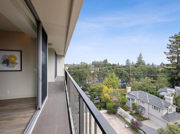 1330 University Drive 66, Menlo Park CA 94025