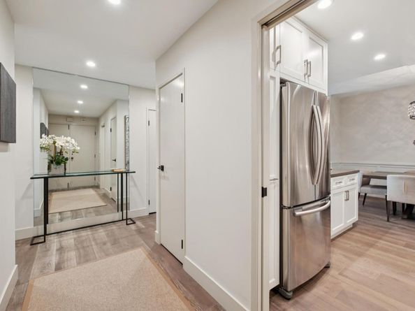 1330 University Drive 66, Menlo Park CA 94025