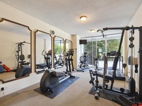 1330 University Drive 66, Menlo Park CA 94025