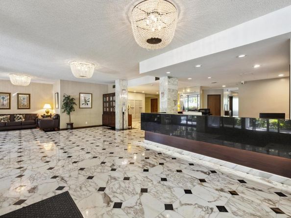 1330 University Drive 66, Menlo Park CA 94025