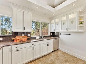 866 Alma Place, Oakland CA 94610