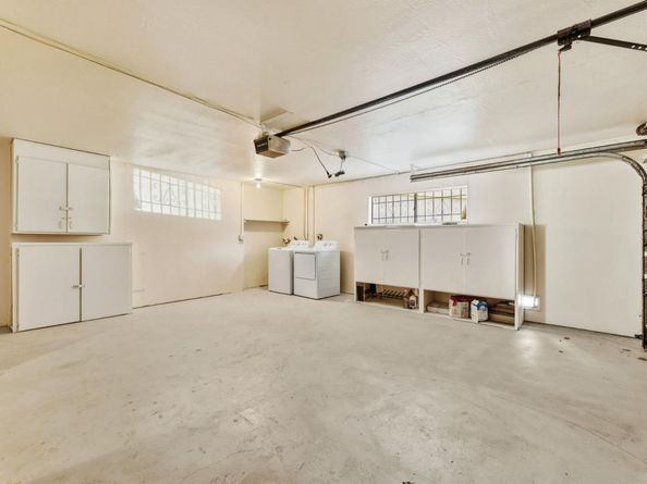 866 Alma Place, Oakland CA 94610