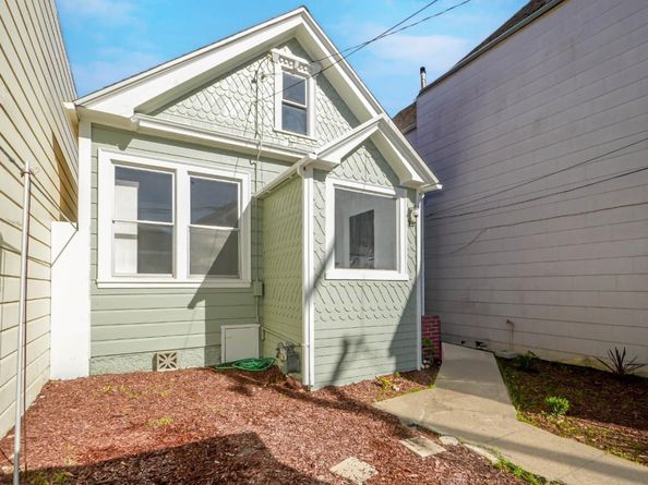 48 Harrington Street, San Francisco CA 94112