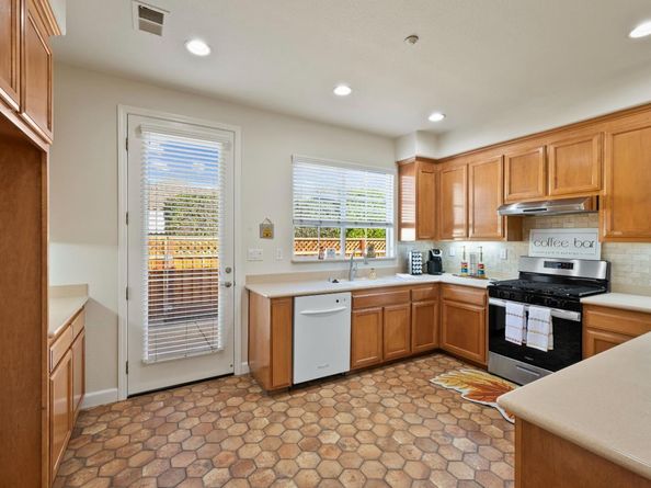 1355 Cypress Court, Gilroy CA 95020